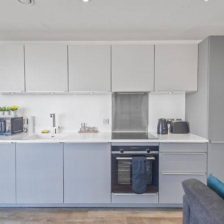 Luxury 2 Bedroom Apartment, On Broad Street! Бірмінгем Екстер'єр фото