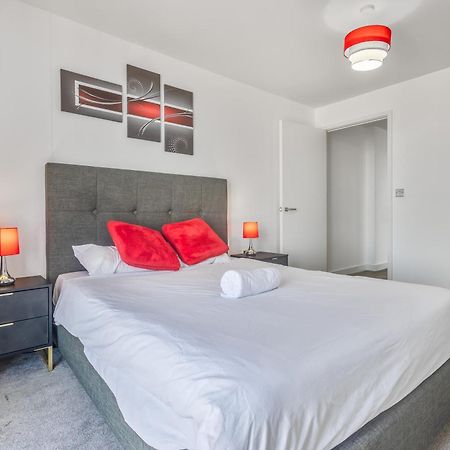 Luxury 2 Bedroom Apartment, On Broad Street! Бірмінгем Екстер'єр фото